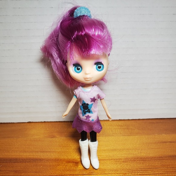 Littlest Pet Shop Other - Littlest Pet Shop LPS Pretty in Purple Blythe Doll #B47 Wearing‎ #B52 Outfit